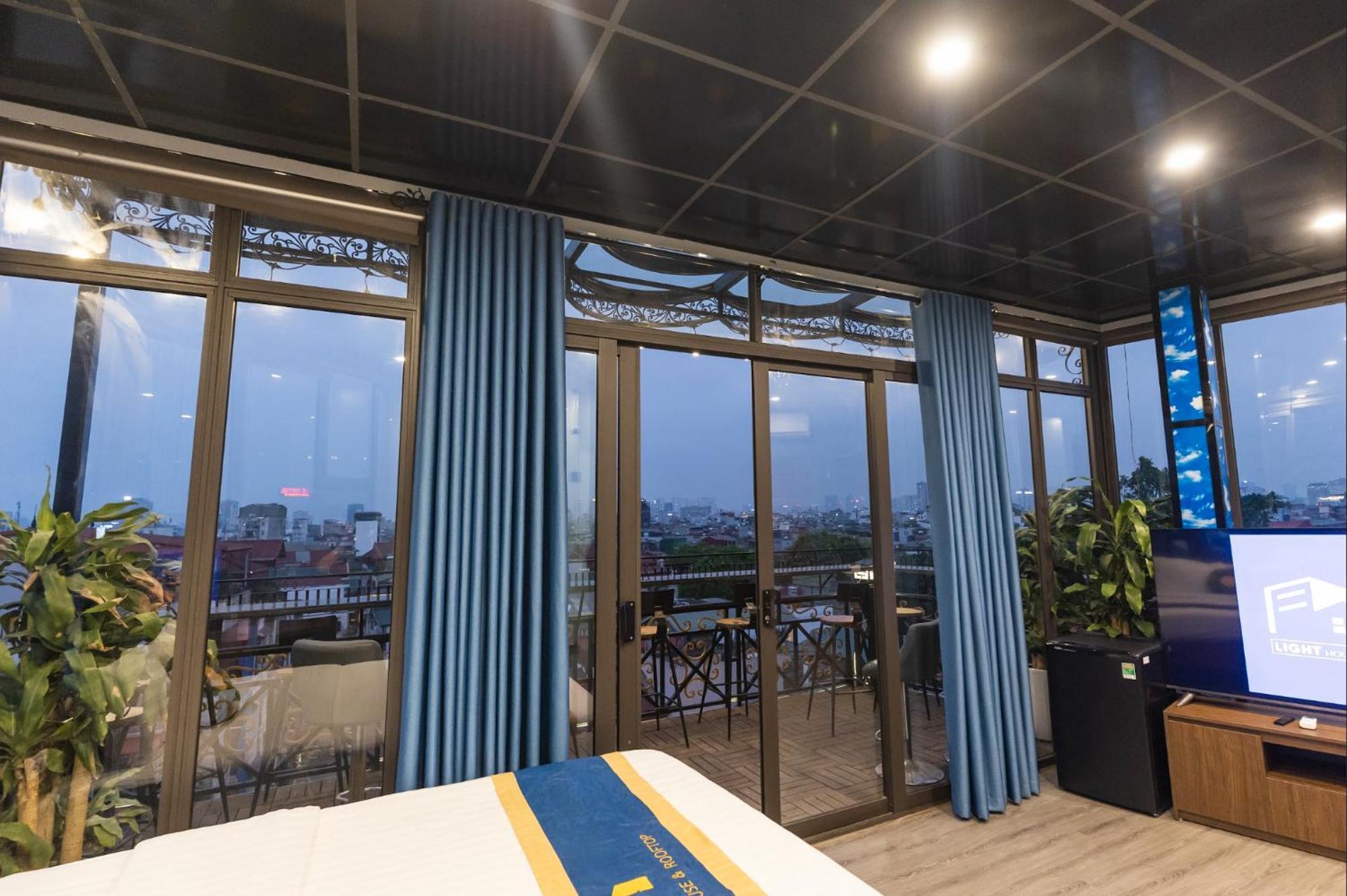 Light House & Rooftop Hanoi Bagian luar foto